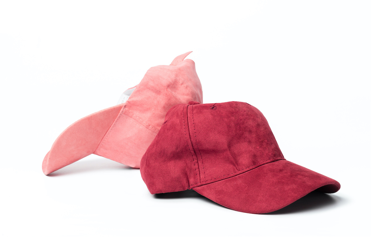 Lato w pełni – czapka z daszkiem z nadrukiem logo